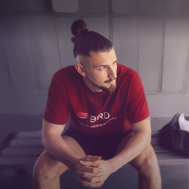Locker Room - Radu Dragusin